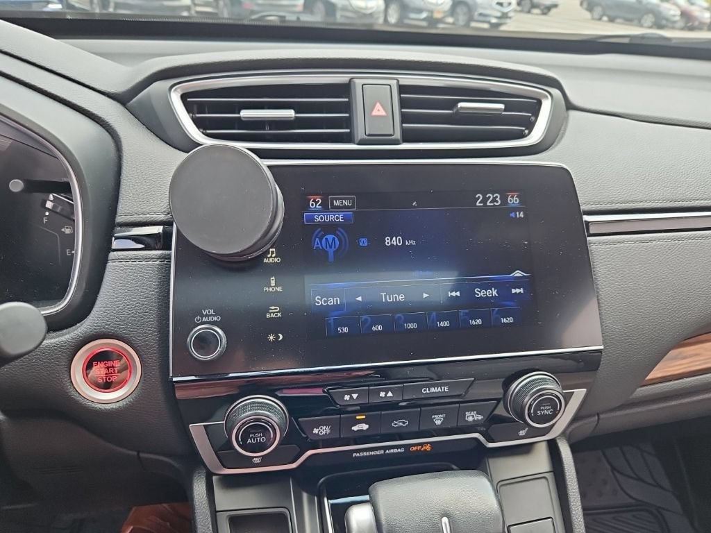 Used 2021 Honda CR-V Touring image 3