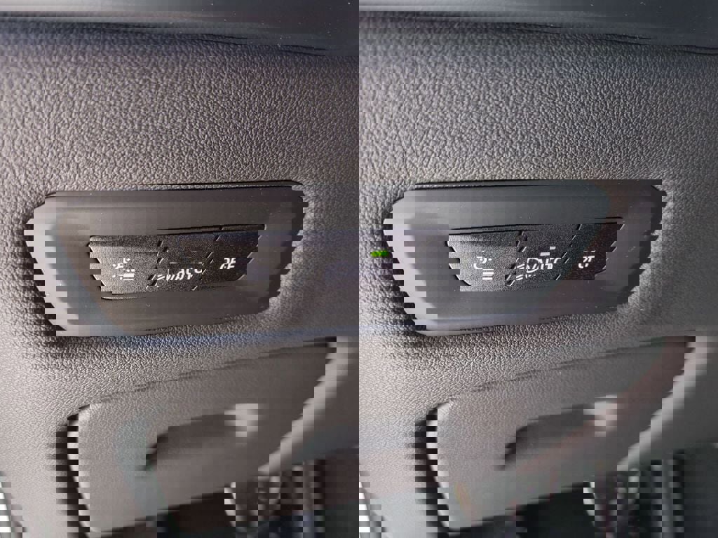 New 2026 BMW X5 xDrive40i w/ M Sport Package image 20