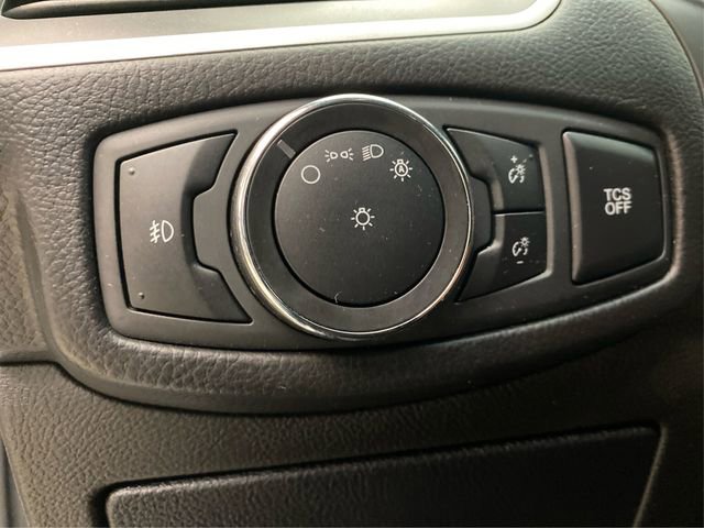 Used 2020 Ford Edge SEL image 23