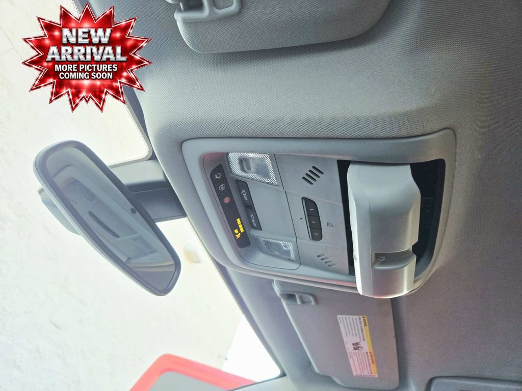 Used 2020 GMC Acadia SLT image 34