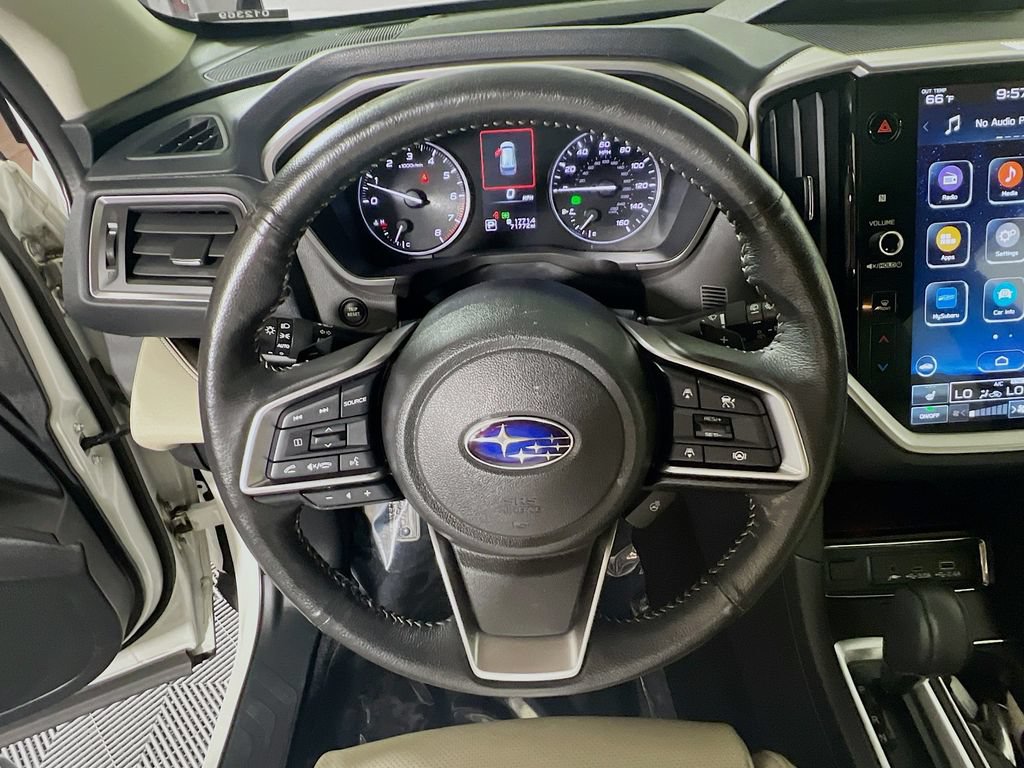 Used 2023 Subaru Ascent Limited AWD/4WD image 10