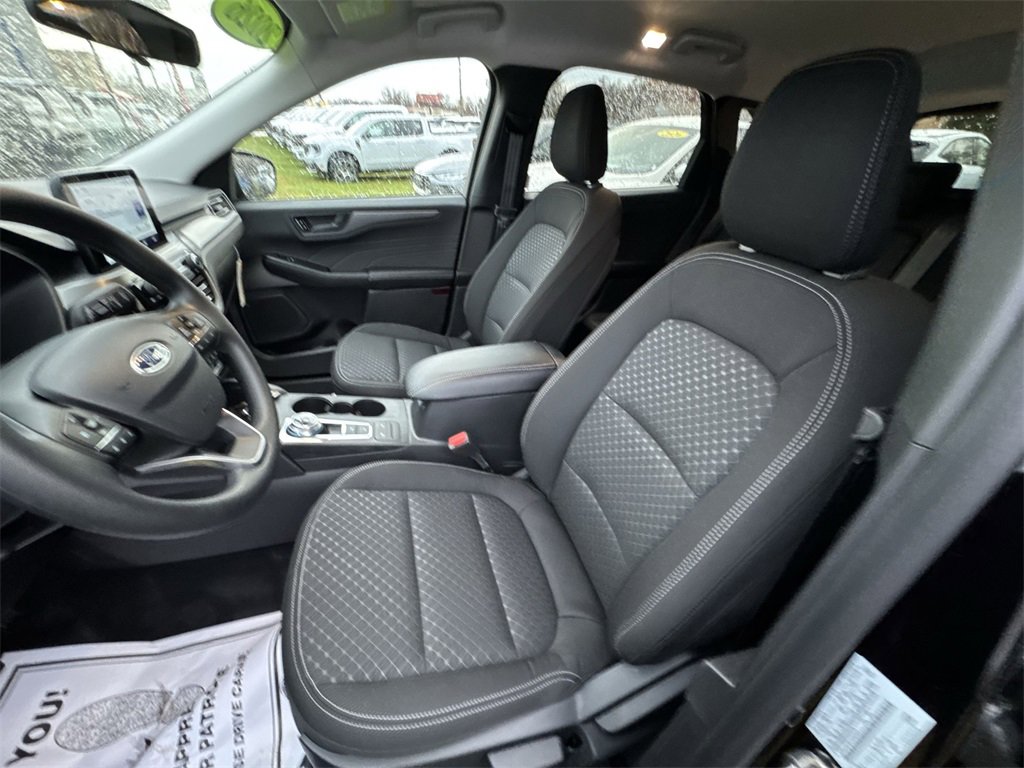 New 2026 Ford Escape Active image 11