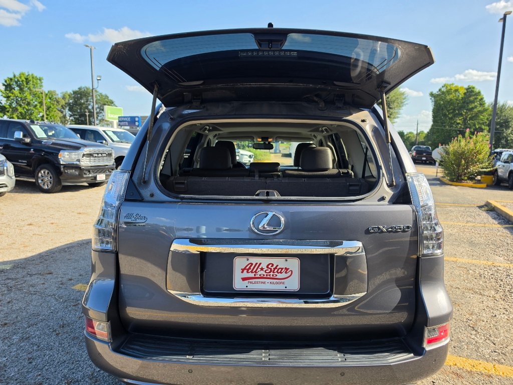 Used 2017 Lexus GX 460 Premium w/ Premium Package AWD/4WD image 20