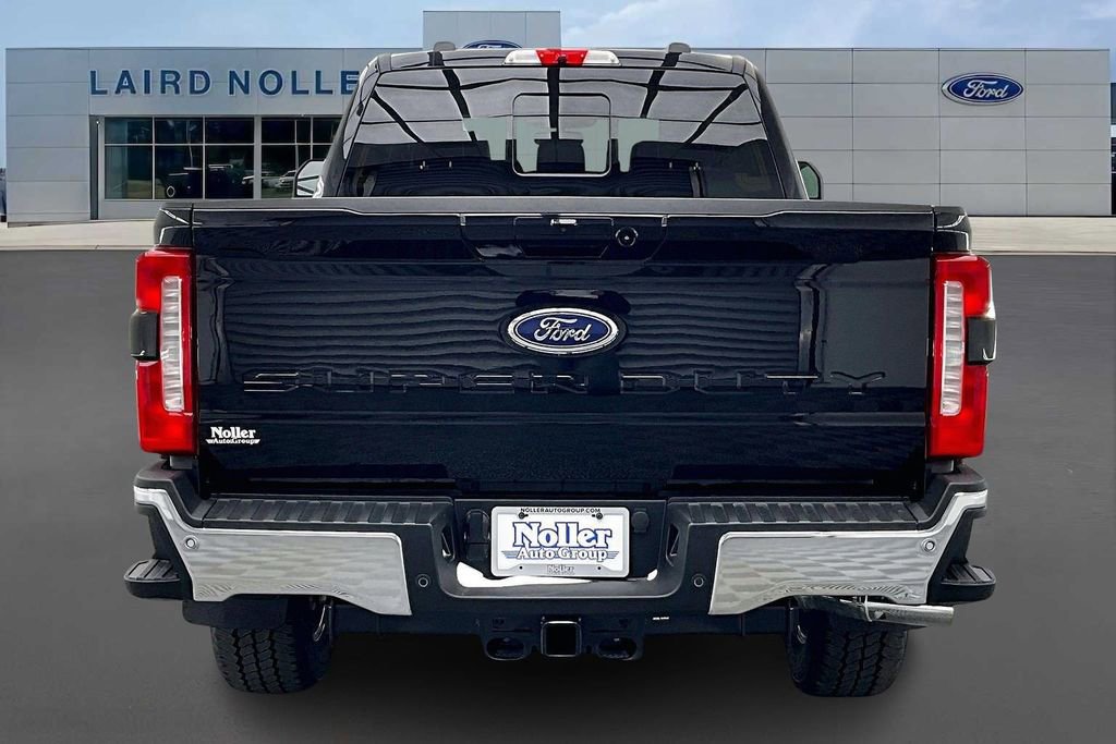 New 2026 Ford F250 Lariat w/ Lariat Premium Package image 4