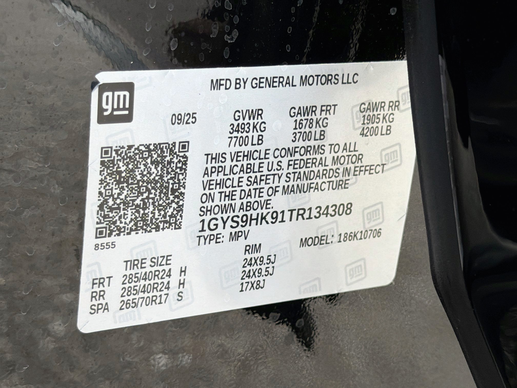 Used 2026 Cadillac Escalade V w/ LPO, ONYX Package AWD/4WD image 47