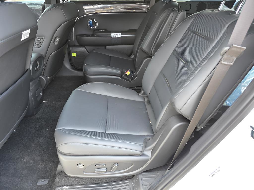 New 2026 Hyundai Palisade Calligraphy AWD/4WD image 11
