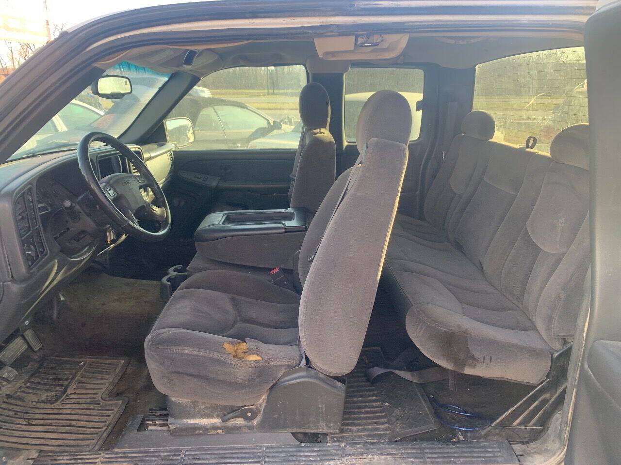 Used 2003 GMC Sierra 1500 SLE w/ Off-Road Package AWD/4WD image 13