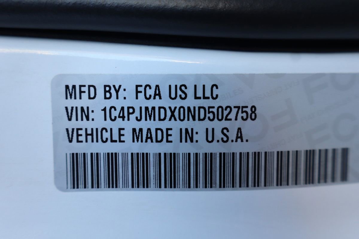 Used 2022 Jeep Cherokee Limited image 46