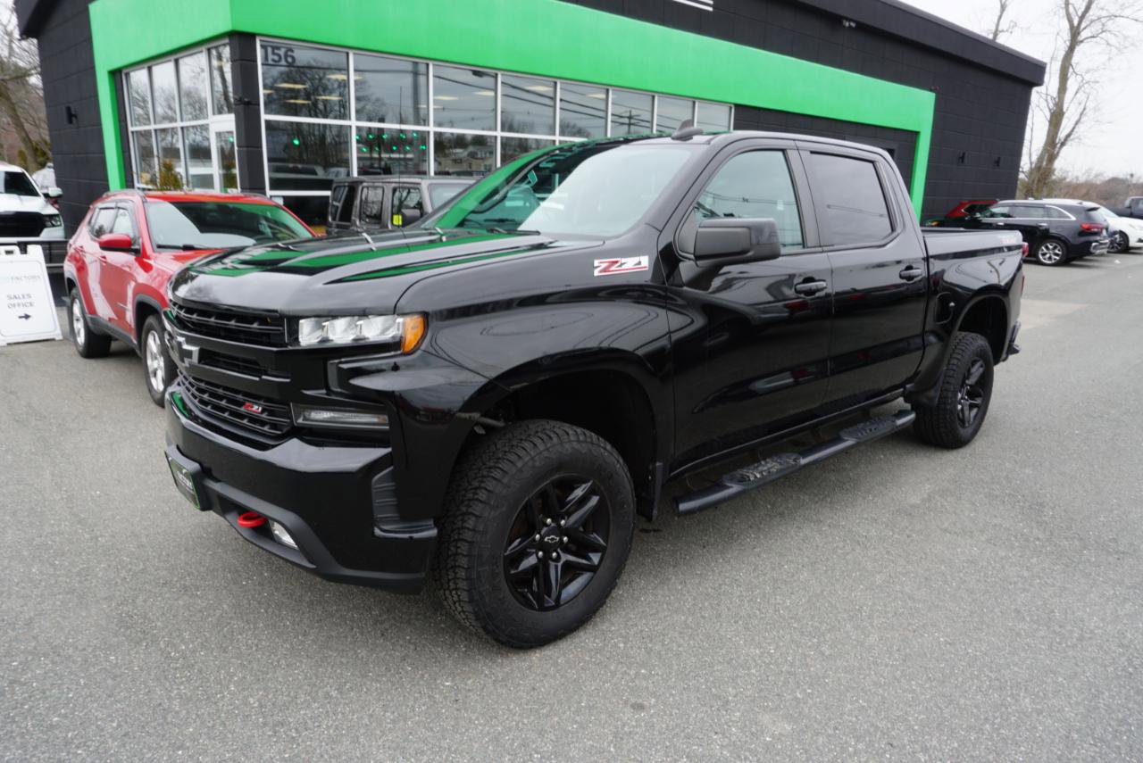Used 2020 Chevrolet Silverado 1500 LT Trail Boss w/ Convenience Package image 2