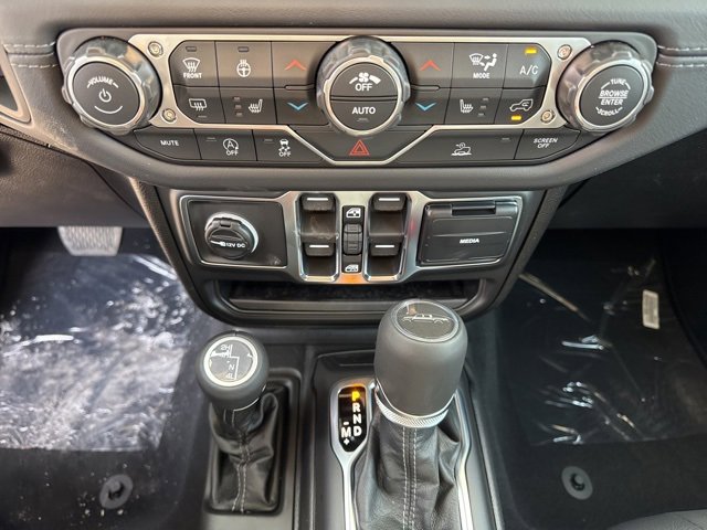 New 2026 Jeep Gladiator Sport image 16