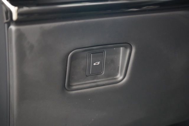 Used 2024 Land Rover Range Rover Sport Dynamic SE image 21