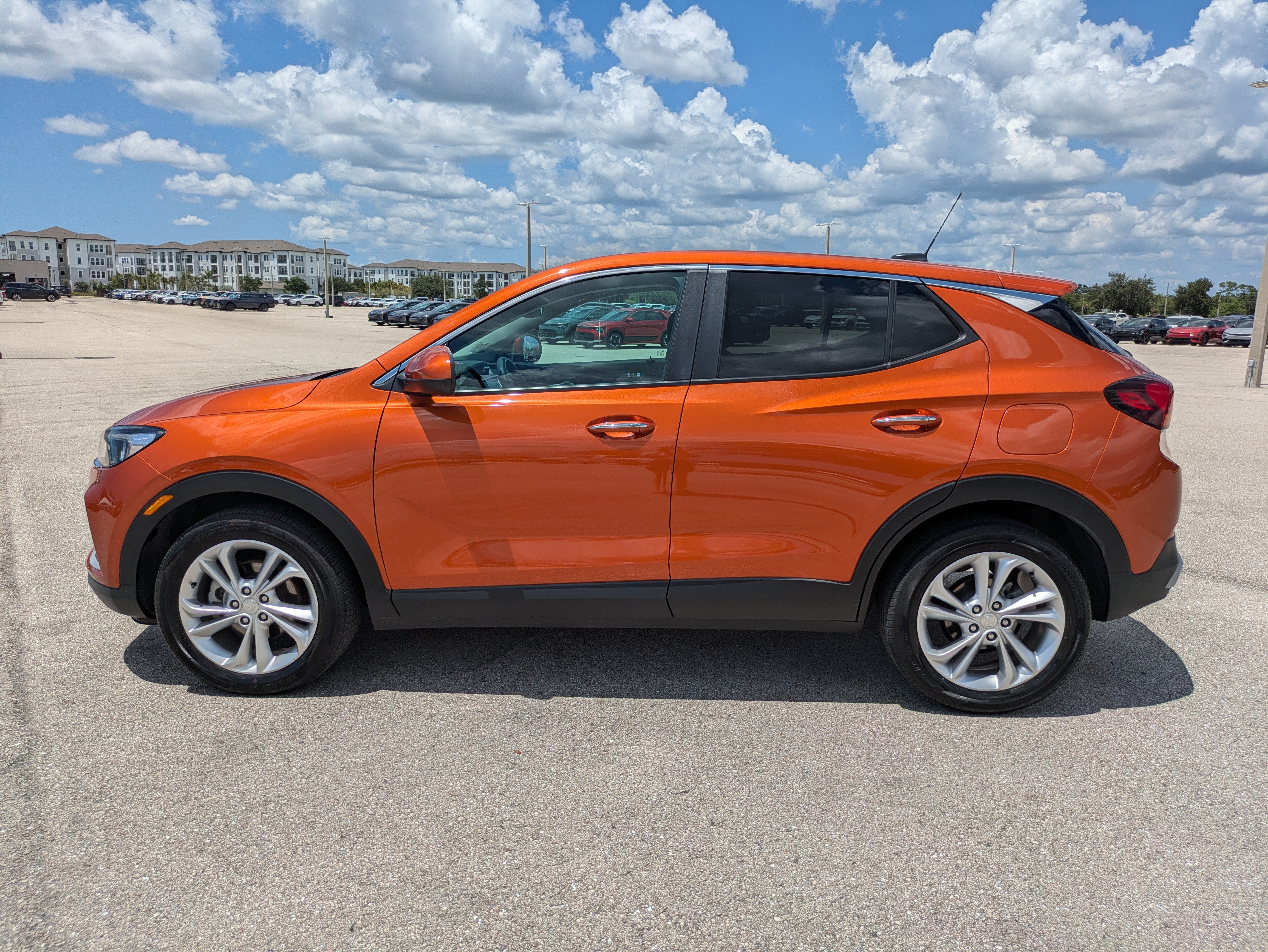 Used 2023 Buick Encore GX Preferred FWD image 7