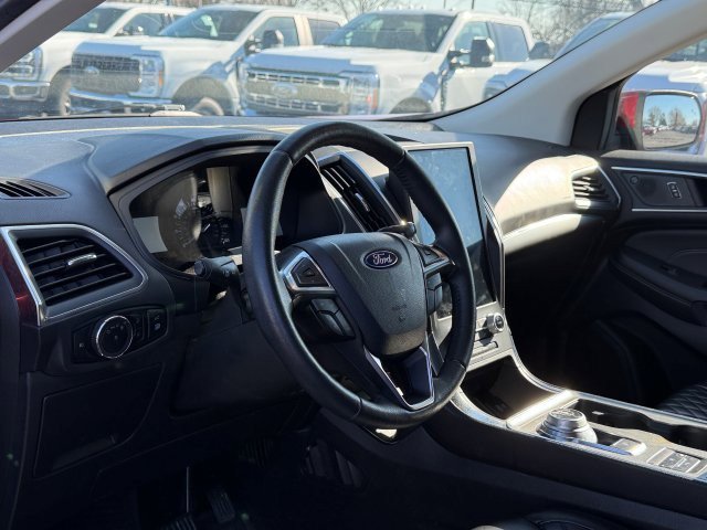 Used 2024 Ford Edge Titanium AWD/4WD image 11