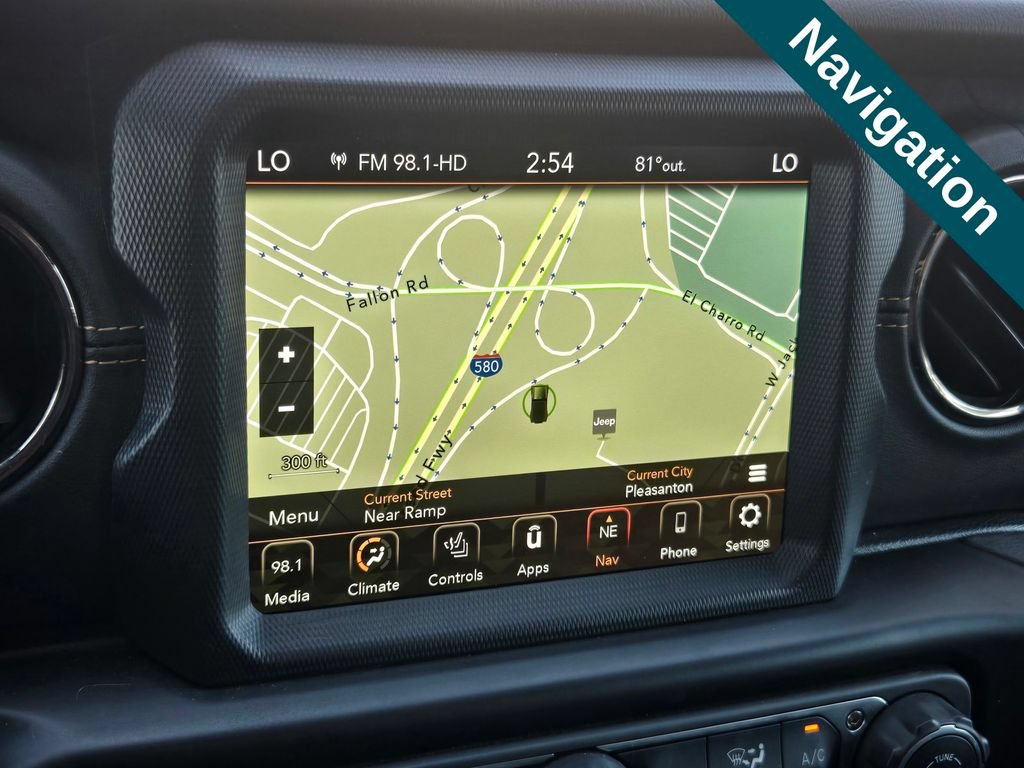 Used 2021 Jeep Wrangler Unlimited Sahara AWD/4WD image 14