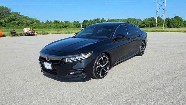 Used 2019 Honda Accord Sport image 3