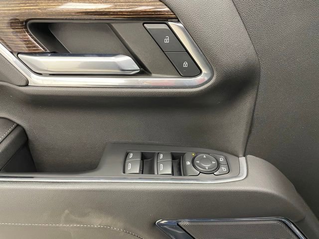 Used 2022 GMC Sierra 1500 Elevation image 12