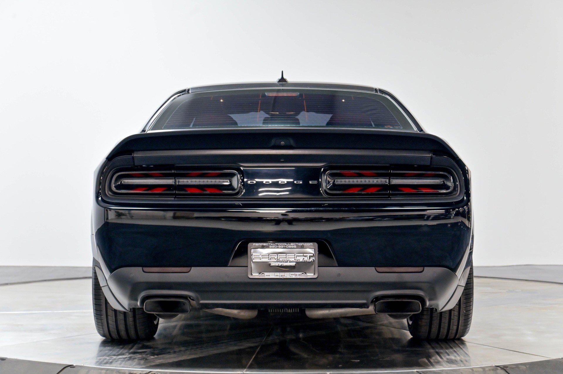 Used 2023 Dodge Challenger SRT Hellcat RWD image 46