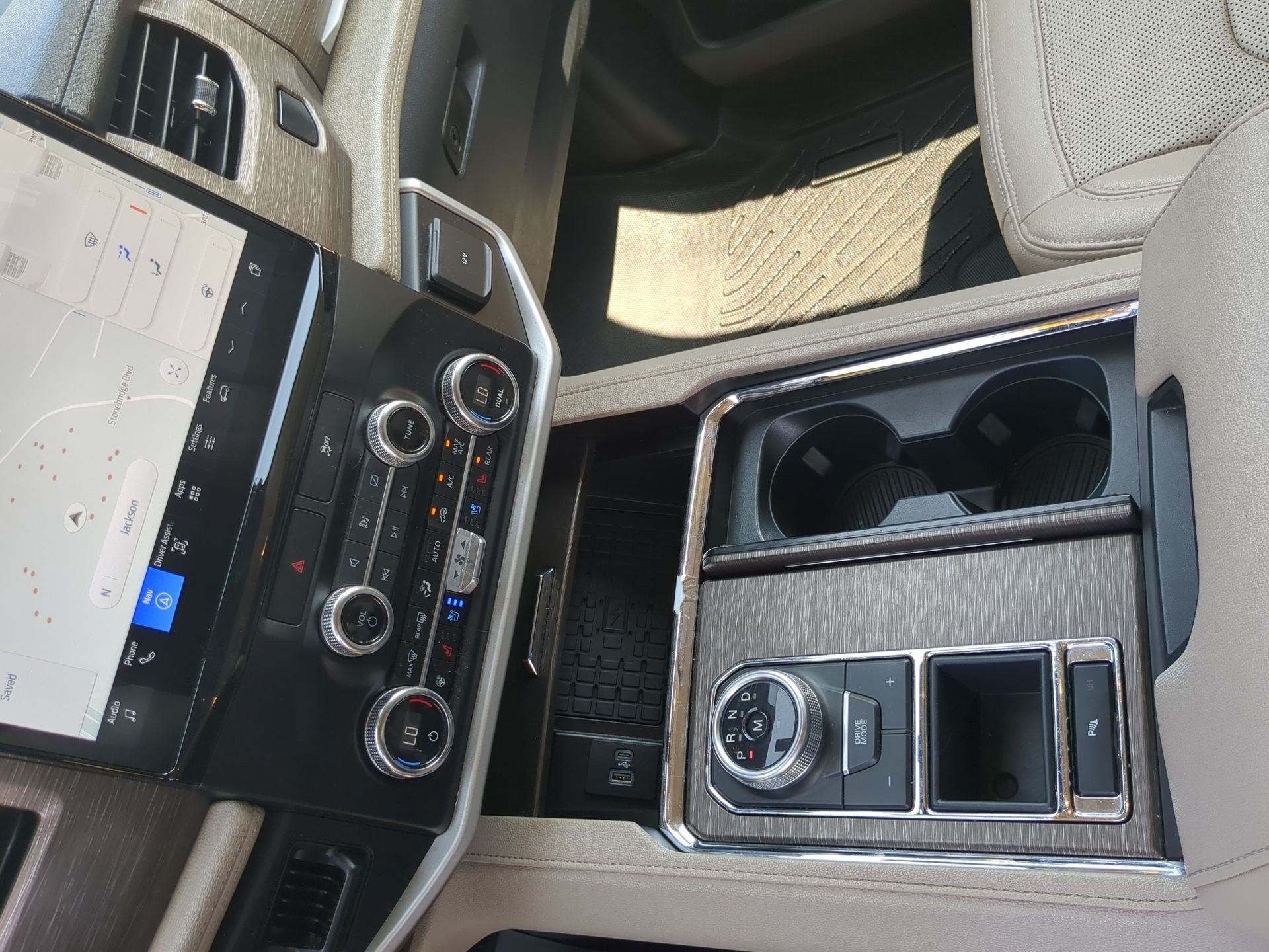 Used 2023 Ford Expedition Max Limited RWD image 17