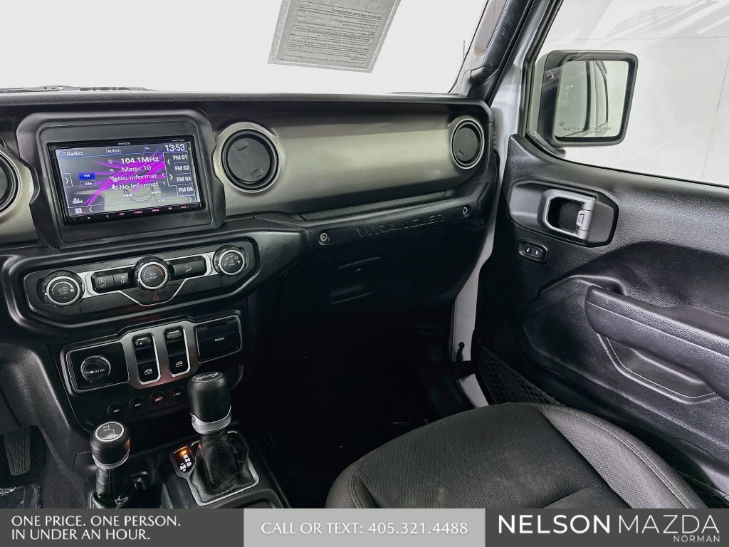 Used 2020 Jeep Wrangler Sport AWD/4WD image 22