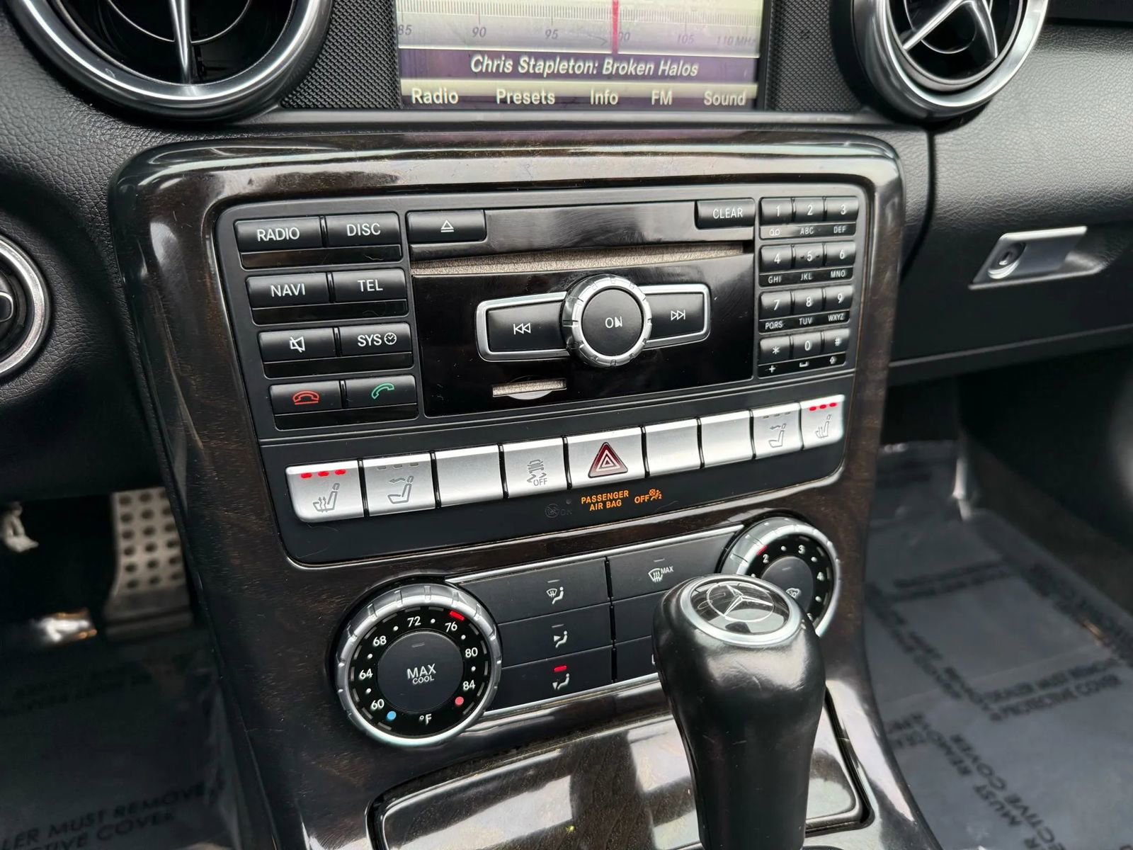 Used 2015 Mercedes-Benz SLK 250 image 17