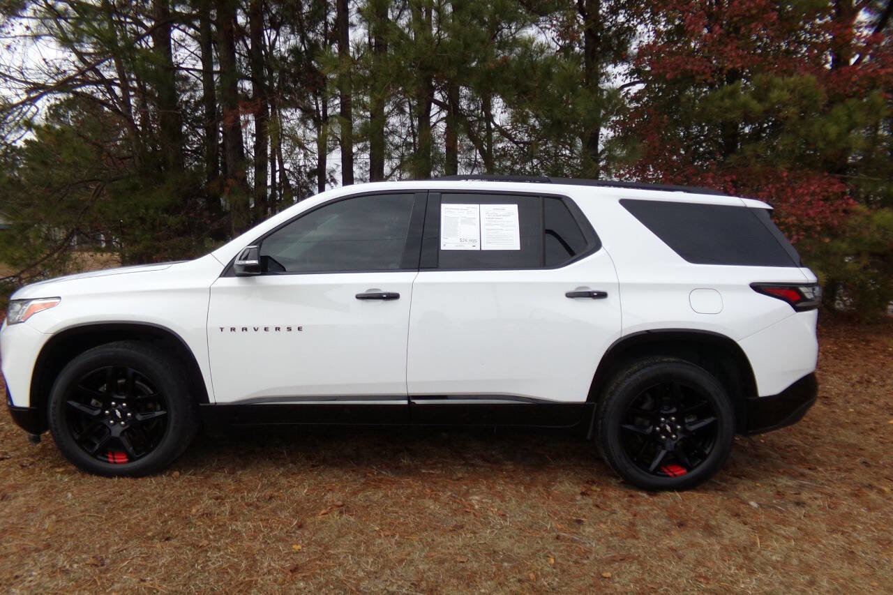 Used 2021 Chevrolet Traverse Premier w/ Redline Edition image 9
