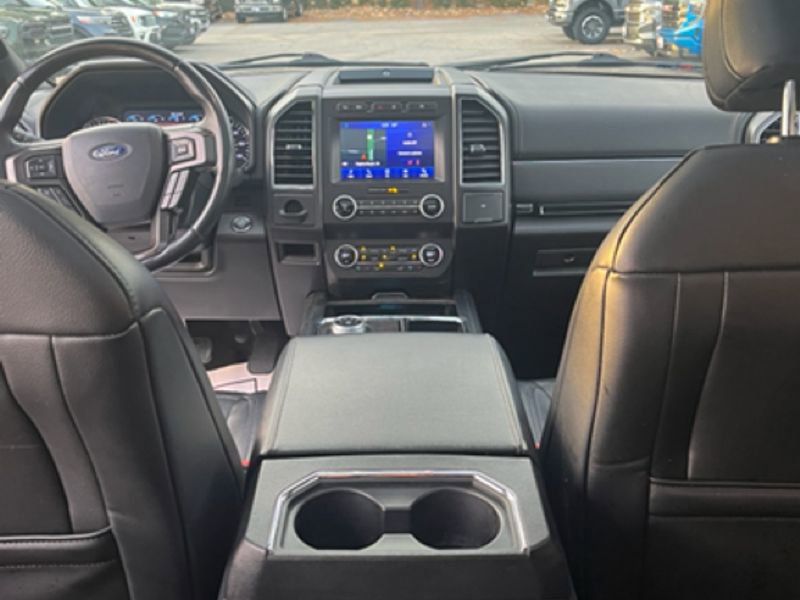 Used 2021 Ford Expedition Limited image 14
