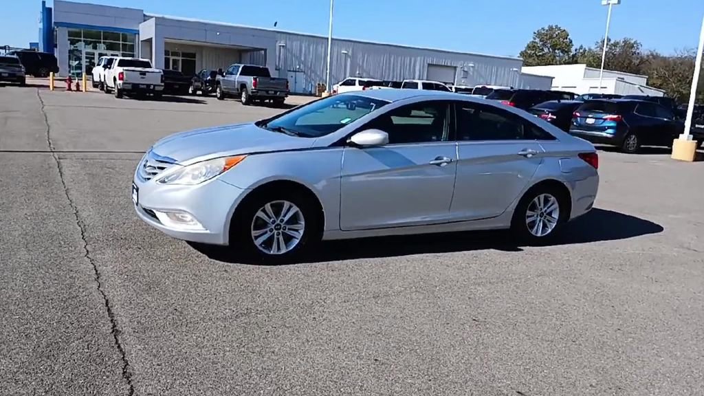 Used 2013 Hyundai Sonata GLS w/ Popular Equipment Pkg image 4