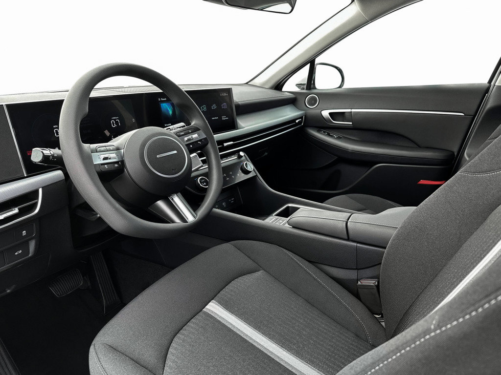 New 2024 Hyundai Sonata SEL image 14