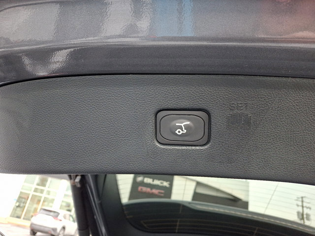 Used 2021 Ford Edge SEL w/ Convenience Package image 32