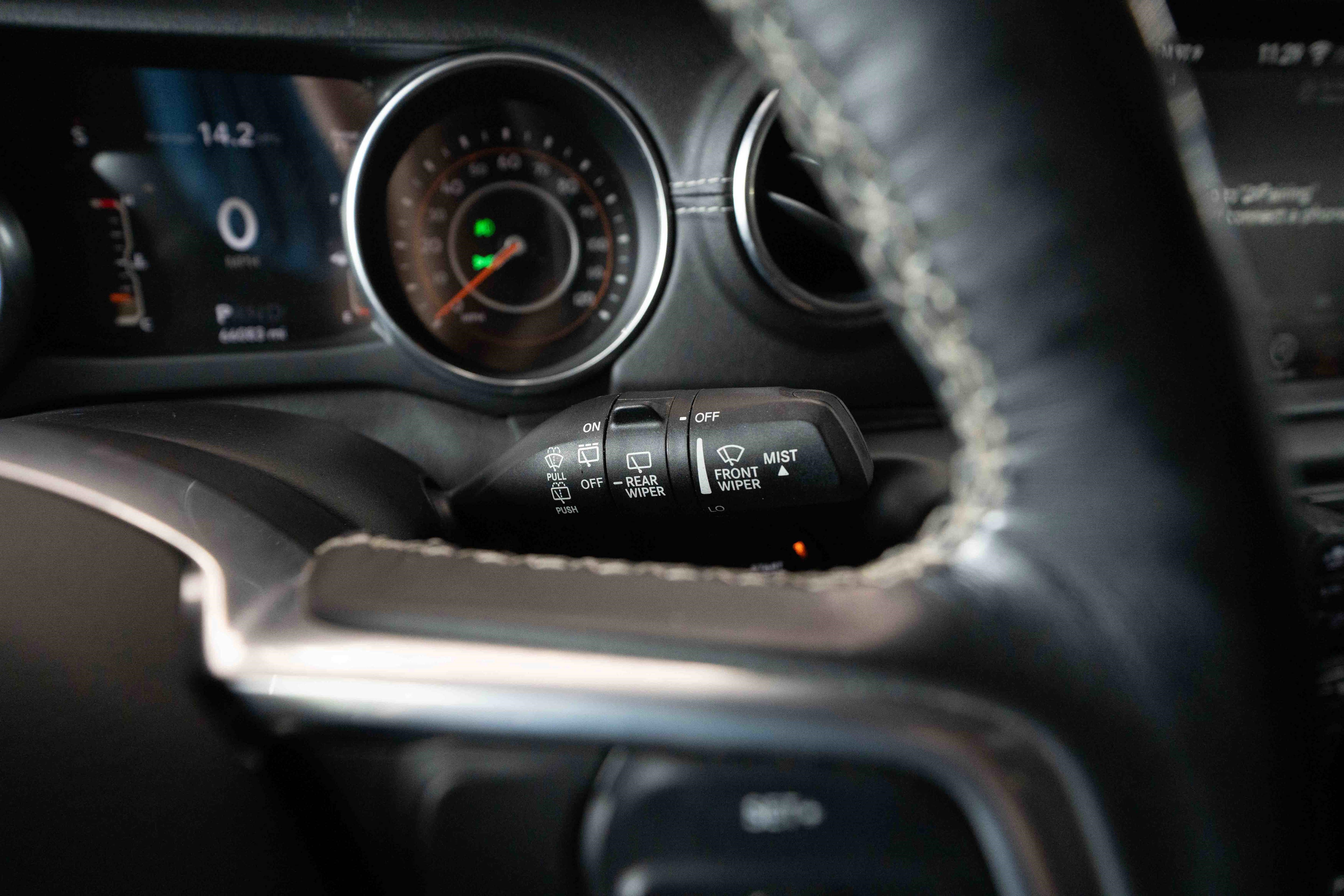 Used 2019 Jeep Wrangler Unlimited Sahara w/ Quick Order Package 24M Moab image 14