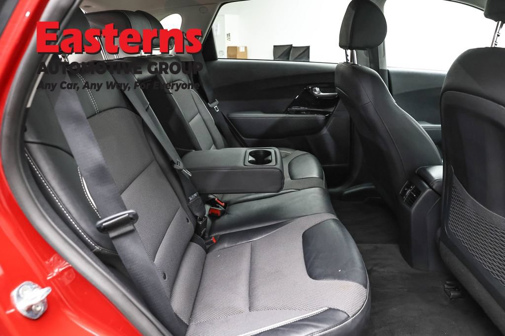 Used 2022 Kia Niro EX w/ Cold Weather Package FWD image 23