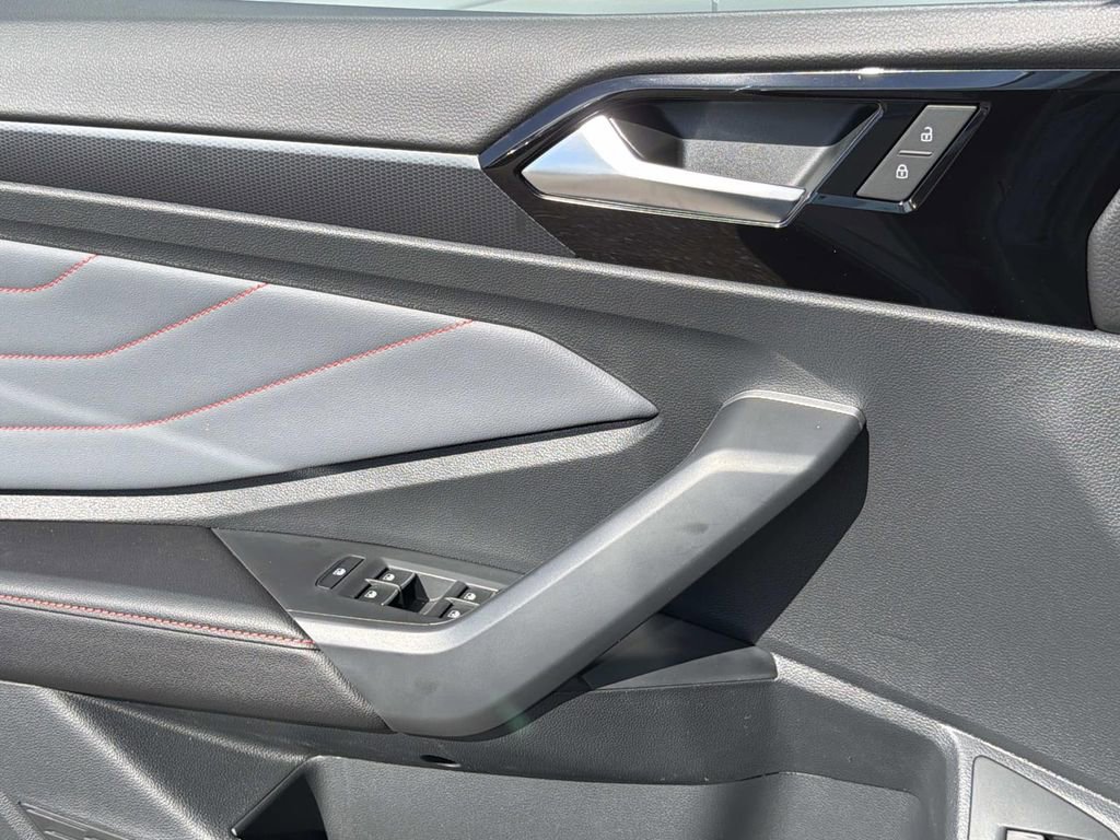 New 2026 Volkswagen Jetta GLI Autobahn FWD image 11