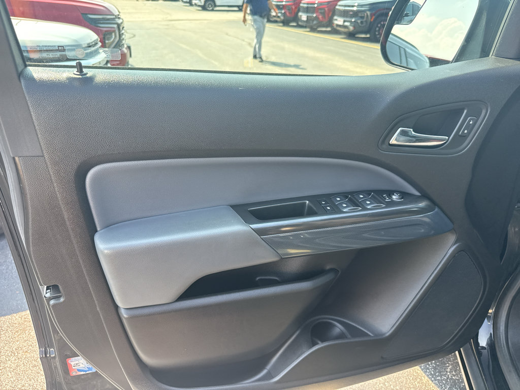 Certified 2018 Chevrolet Colorado Z71 AWD/4WD image 15