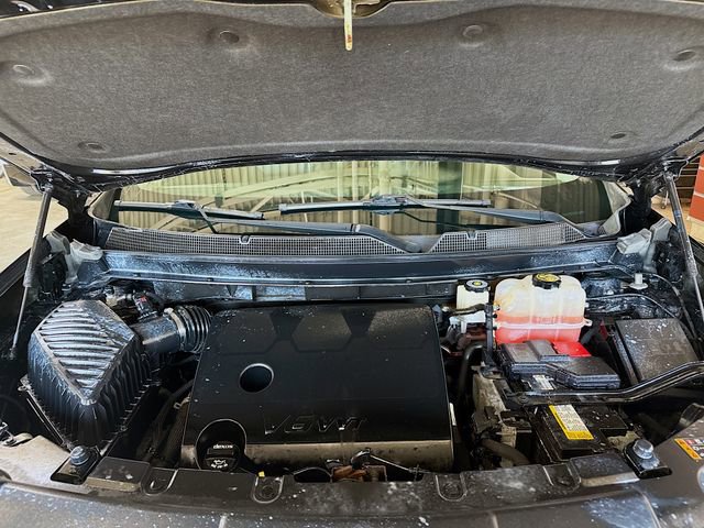 Used 2018 Chevrolet Traverse LT image 33