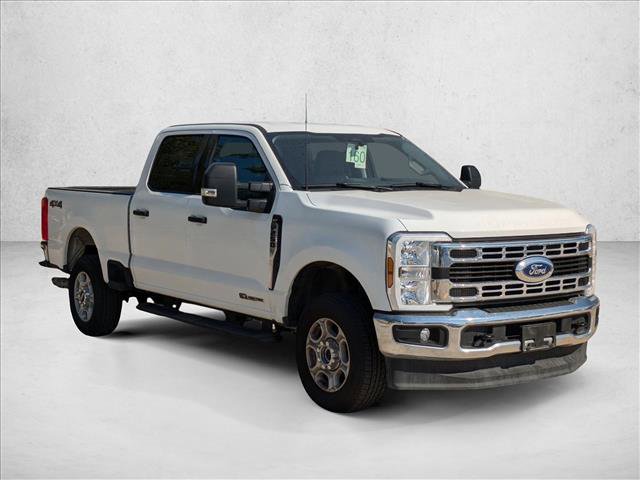 Used 2025 Ford F250 XLT image 3