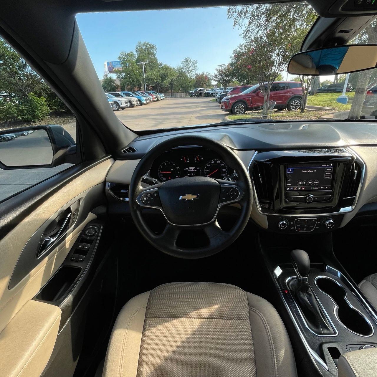 Certified 2023 Chevrolet Traverse LS w/ Safety Package FWD image 11