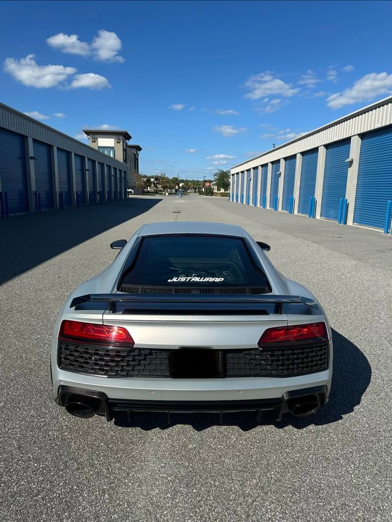 Used 2017 Audi R8 V10 plus image 10