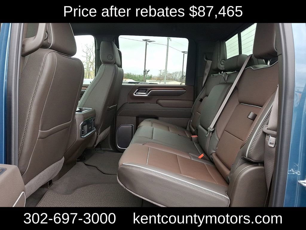 New 2026 GMC Sierra 2500 Denali w/ Denali Reserve Package image 9