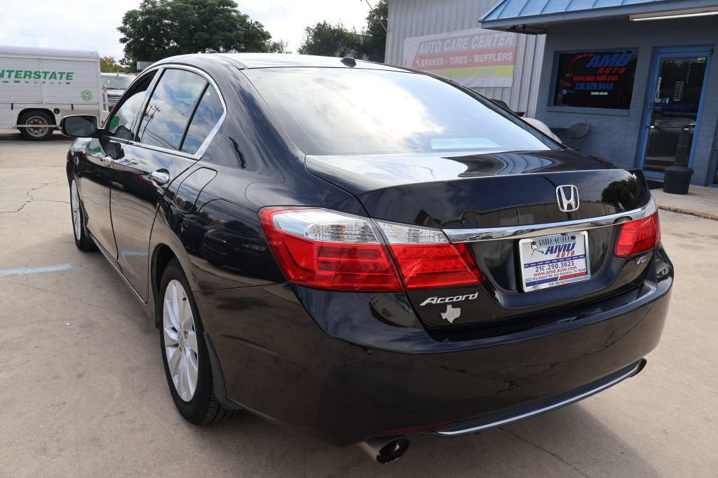 Used 2015 Honda Accord EX-L image 5