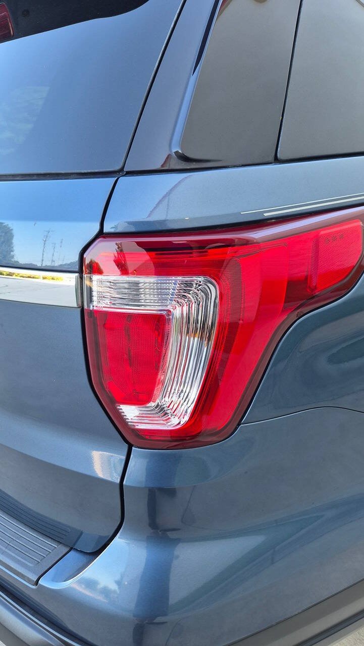 Used 2018 Ford Explorer FWD image 23