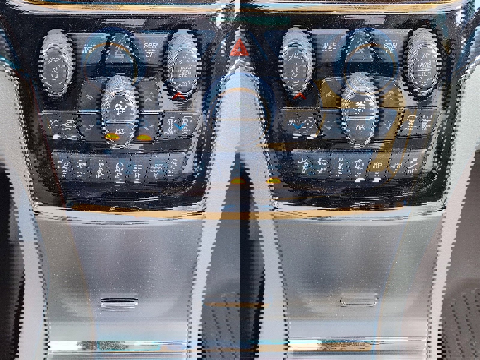 Used 2019 Jeep Grand Cherokee Limited image 20