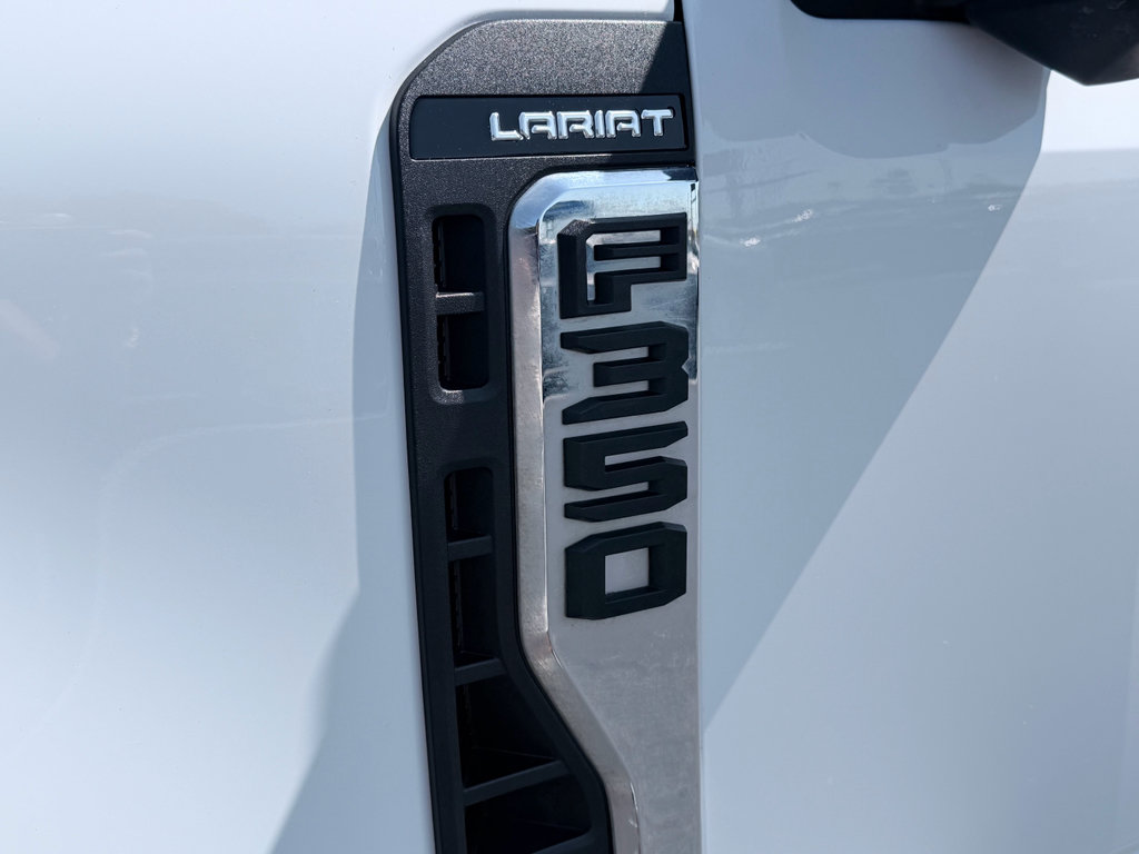 Used 2023 Ford F350 Lariat w/ Chrome Package AWD/4WD image 9