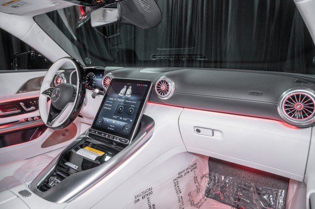 New 2026 Mercedes-Benz Maybach SL 680 image 15