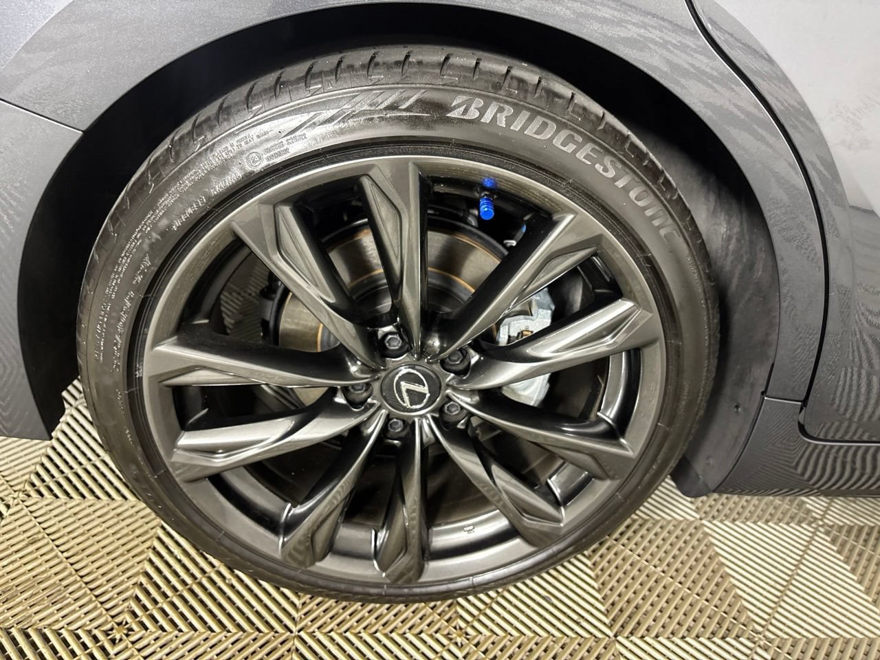 Used 2025 Lexus IS 350 F Sport RWD image 33