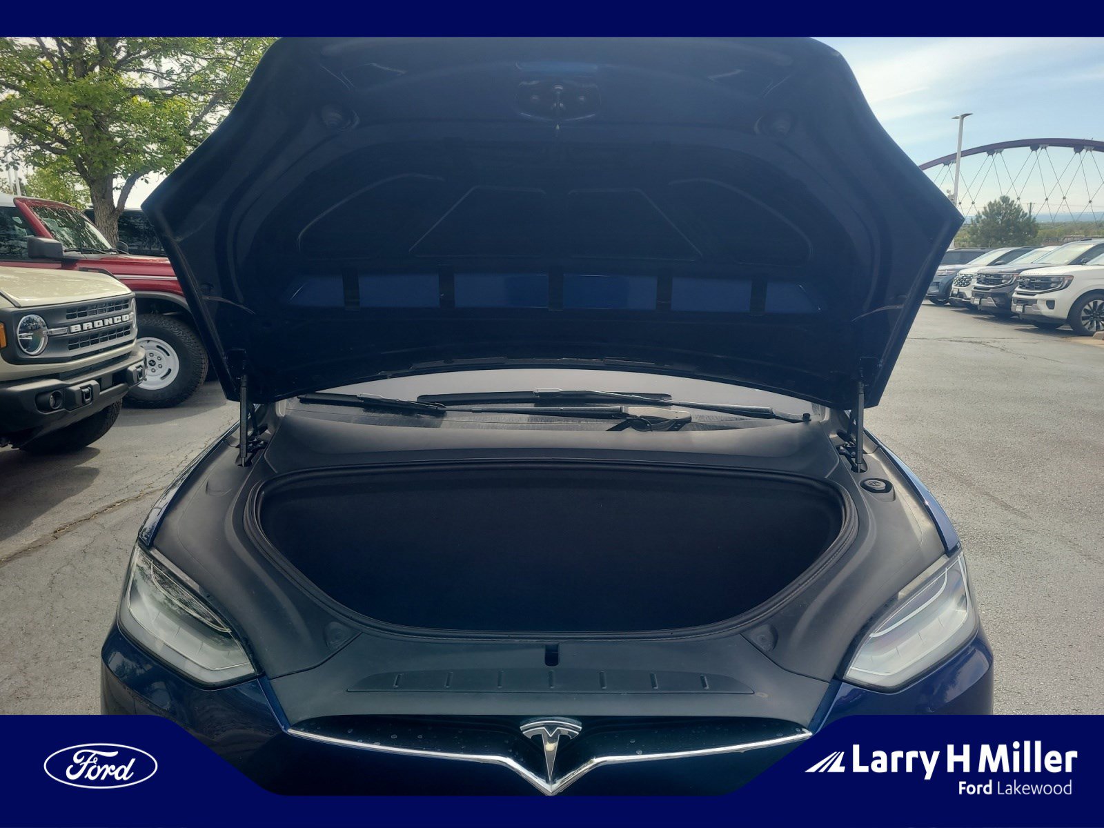 Used 2020 Tesla Model X Long Range AWD/4WD image 21