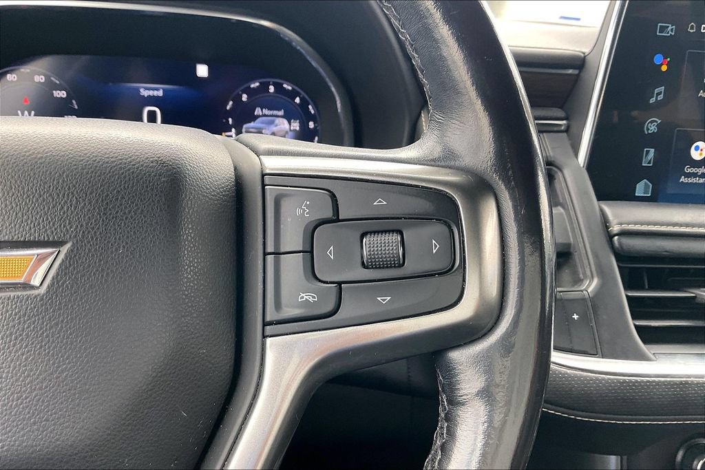Used 2022 Chevrolet Suburban Premier AWD/4WD image 13