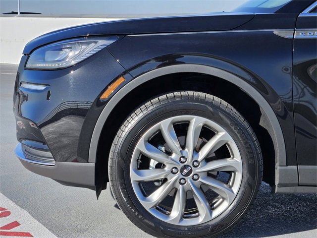 Certified 2022 Lincoln Corsair AWD w/ Premium Package image 9