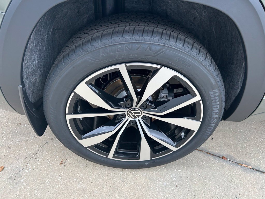 New 2026 Volkswagen Atlas SEL Premium R-Line AWD/4WD image 25