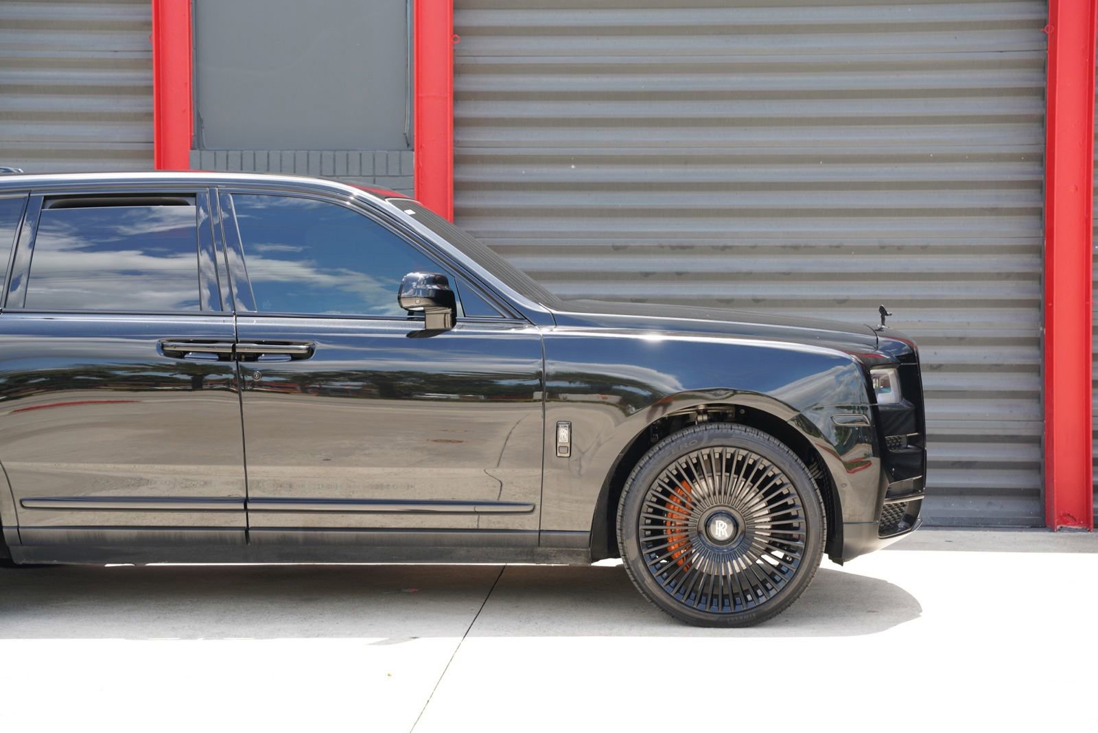 Used 2023 Rolls-Royce Cullinan Black Badge w/ Driver's Package AWD/4WD image 8
