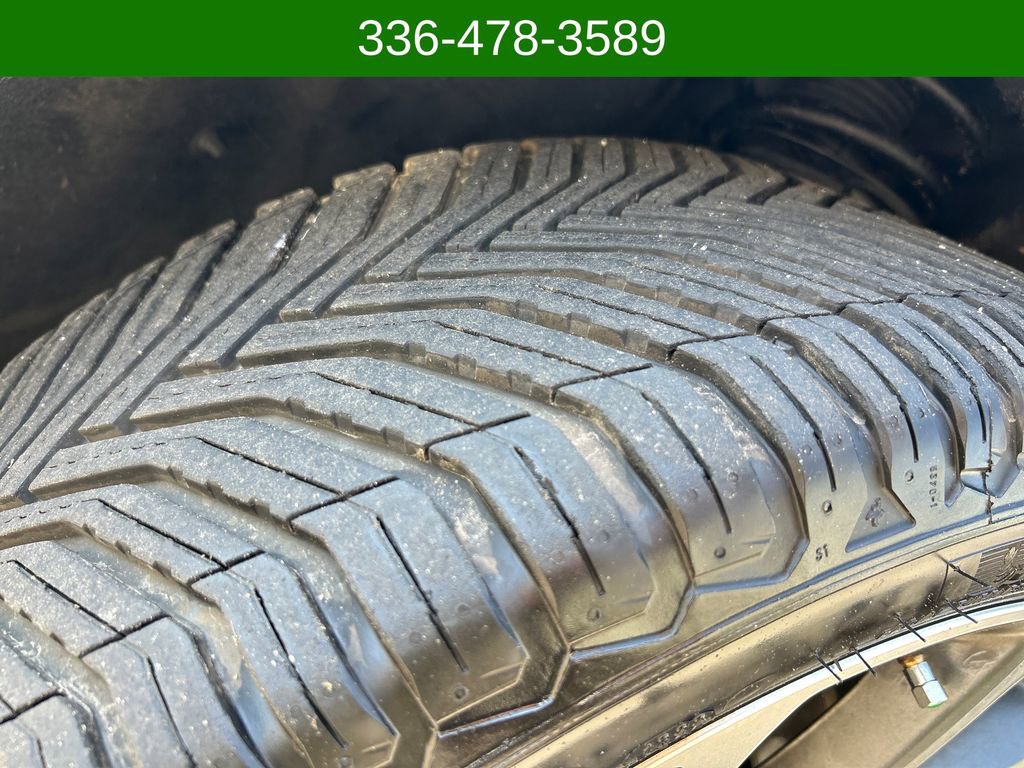 Used 2020 Lincoln Nautilus Reserve w/ Equipment Group 201A FWD image 28